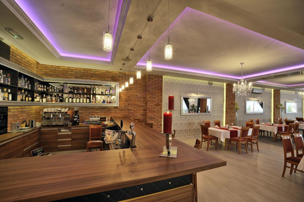 Hotel Baranowski Slubice  Exterior photo
